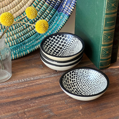 4-Pack - Painted Soapstone Carved Dish, Black Etching