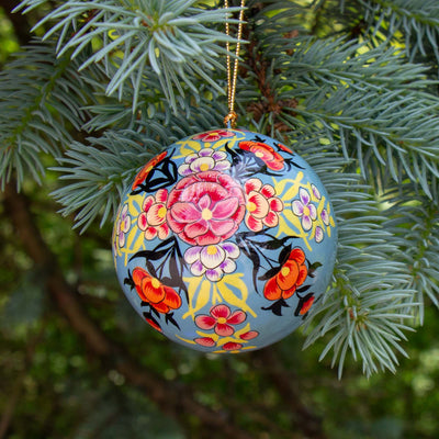 Handpainted Ornament Periwinkle with Pink Peony Flowers, Set of 3