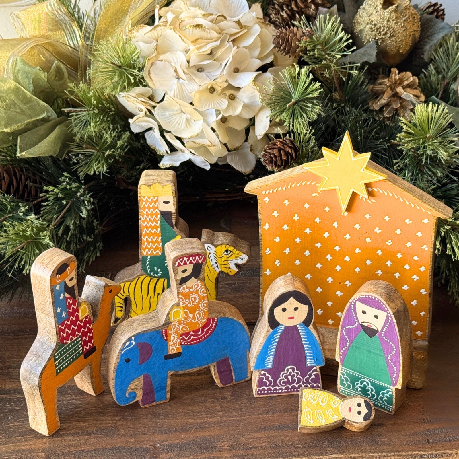 Handpainted Mango Wood India Nativity Set (7 Pieces)
