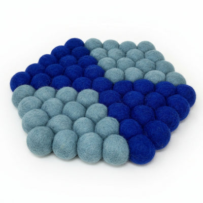 Felt Ball Hexagon Trivett: Blue City