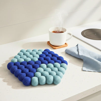 Felt Ball Hexagon Trivett: Blue City