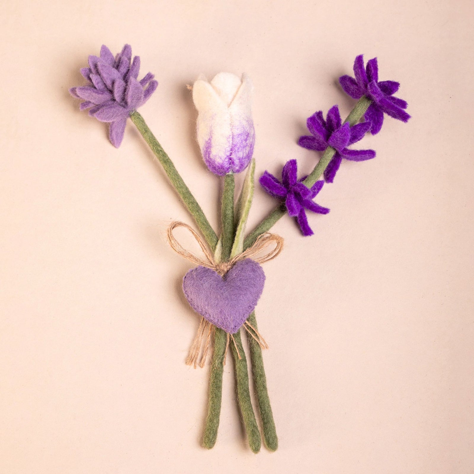 Handmade Mixed Felt Bouquet with Tulip Stem & Heart Charm – White with Lavender Accent