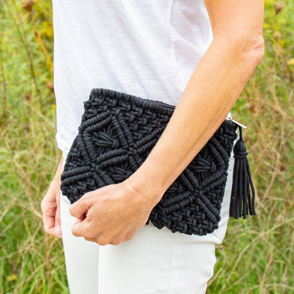 Macrame sales clutch purse