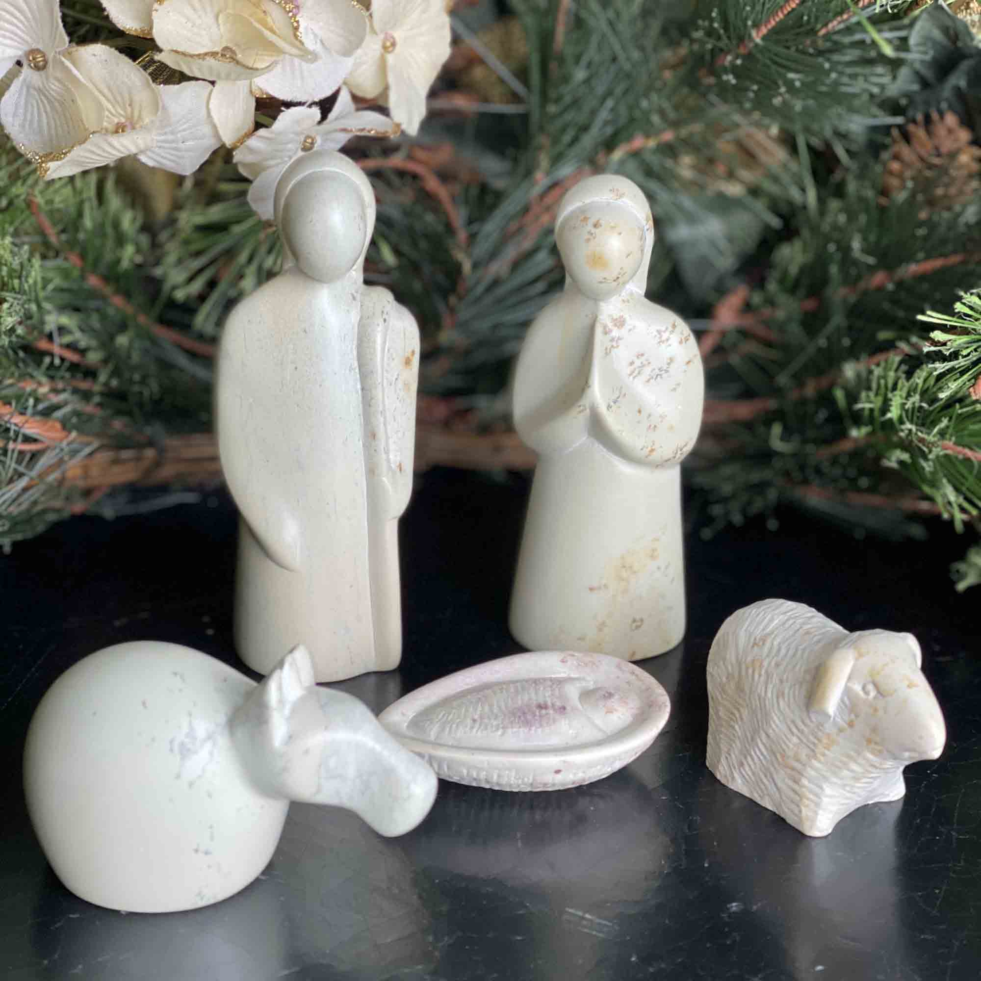 5-Piece Set - Soapstone Holy Family Nativity