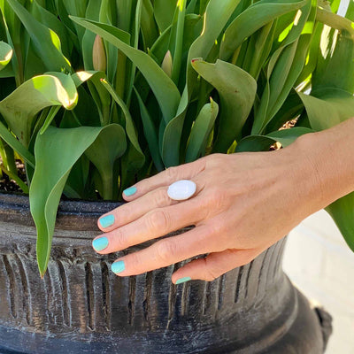 Mother-of-Pearl Oval Adjustable Ring