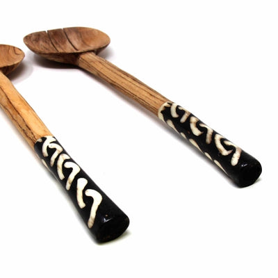 Olive Wood Serving Set, Boomerang Batik Handles